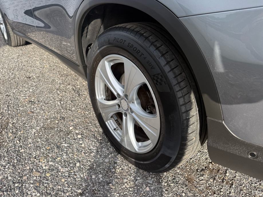 Mercedes-Benz GLC 220 d 4 MATIC | KAMERA 360 | KOŽA | MRTVI KUT, fotografija 18