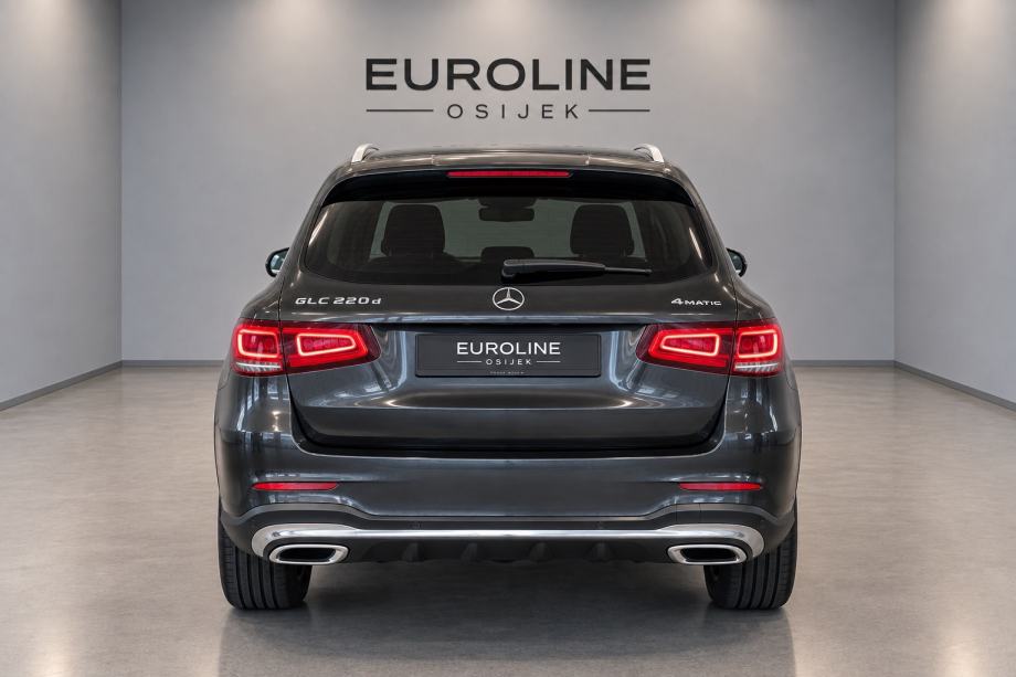 Mercedes-Benz GLC 220d 4MATIC - AMG, PANO, KAM 360, JAMSTVO, LEASING, fotografija 3