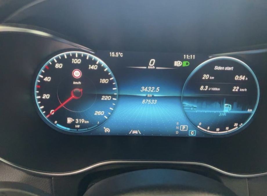 Mercedes-Benz GLC 220d 4MATIC - AMG, PANO, KAM 360, JAMSTVO, LEASING, fotografija 9