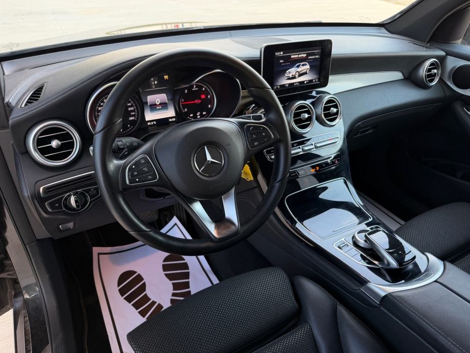 Mercedes-Benz GLC 220D AVANTGARDE,LED,GR.SJEDALA,SERVISNA,JAMSTVO, fotografija 9