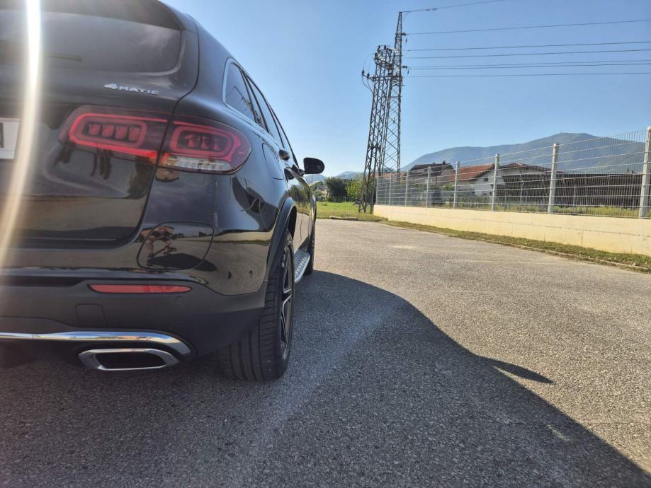 Mercedes-Benz AMG GLC 300 4MATIC automatik, fotografija 16