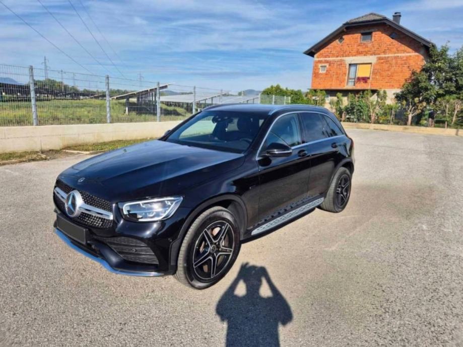 Mercedes-Benz AMG GLC 300 4MATIC automatik, fotografija 3
