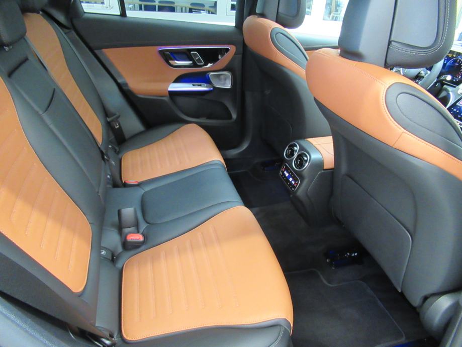 Mercedes-Benz GLC 300 de 4MATIC AMG Line Premium plus, fotografija 11