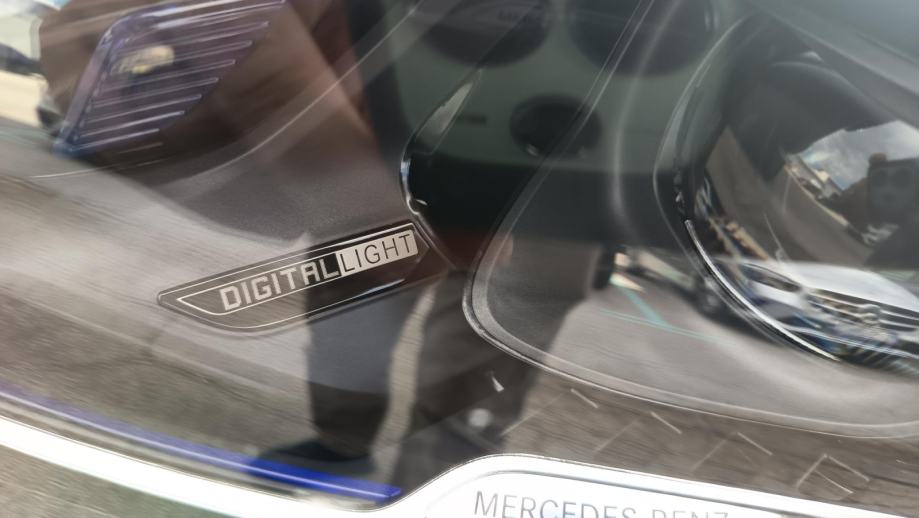 Mercedes-Benz GLC 300 de, fotografija 2