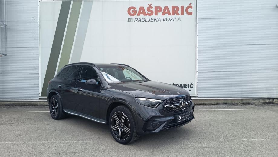 Mercedes-Benz GLC 300 de, fotografija 3