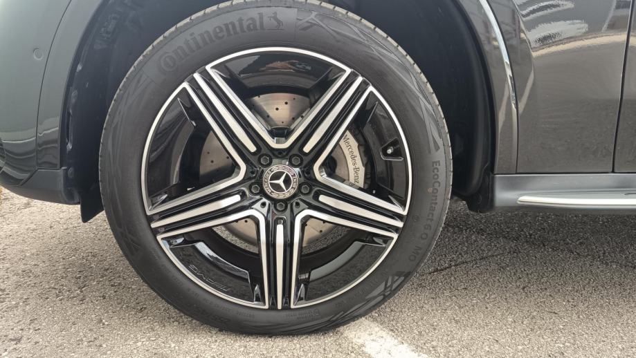 Mercedes-Benz GLC 300 de, fotografija 17