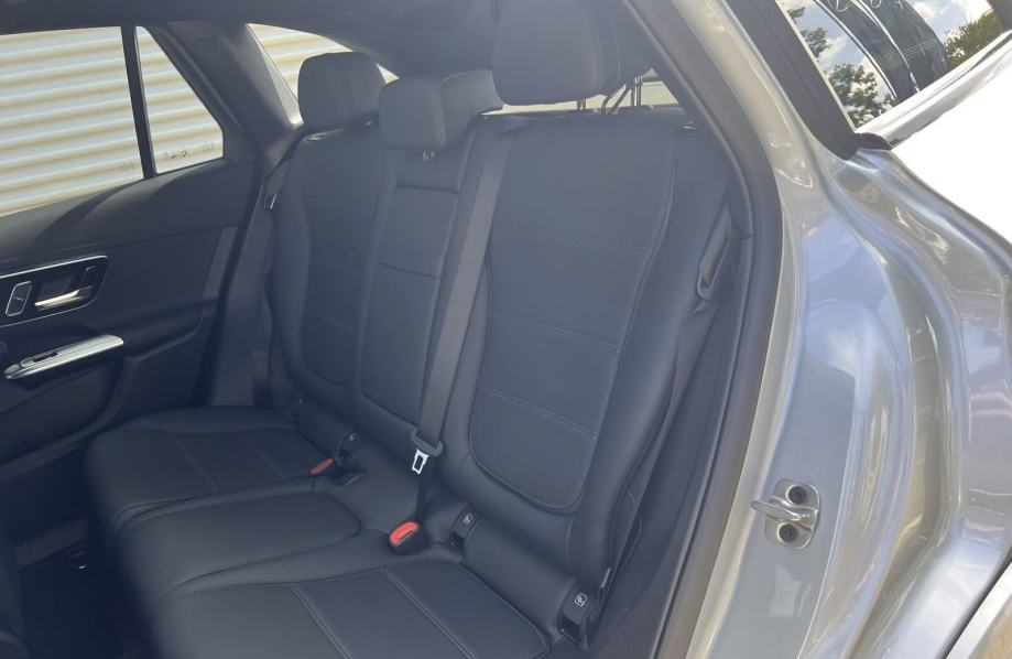 Mercedes-Benz GLC 300de *4M*AMG*VENTILACIJA*PANO*DISTR*U DOLASKU*, fotografija 11
