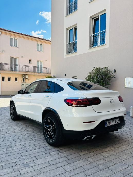 Mercedes-Benz GLC Coupe 220d 4matic, fotografija 3