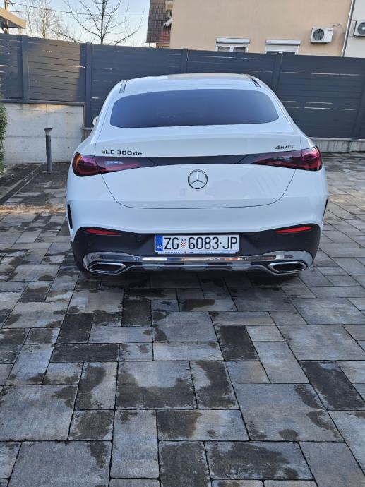 TOP PRILIKA | Mercedes GLC 300de Coupe AMG | 1. vlasnik | 18.500 km, fotografija 4