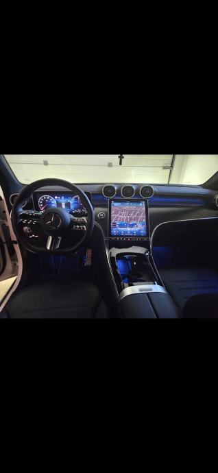 TOP PRILIKA | Mercedes GLC 300de Coupe AMG | 1. vlasnik | 18.500 km, fotografija 7