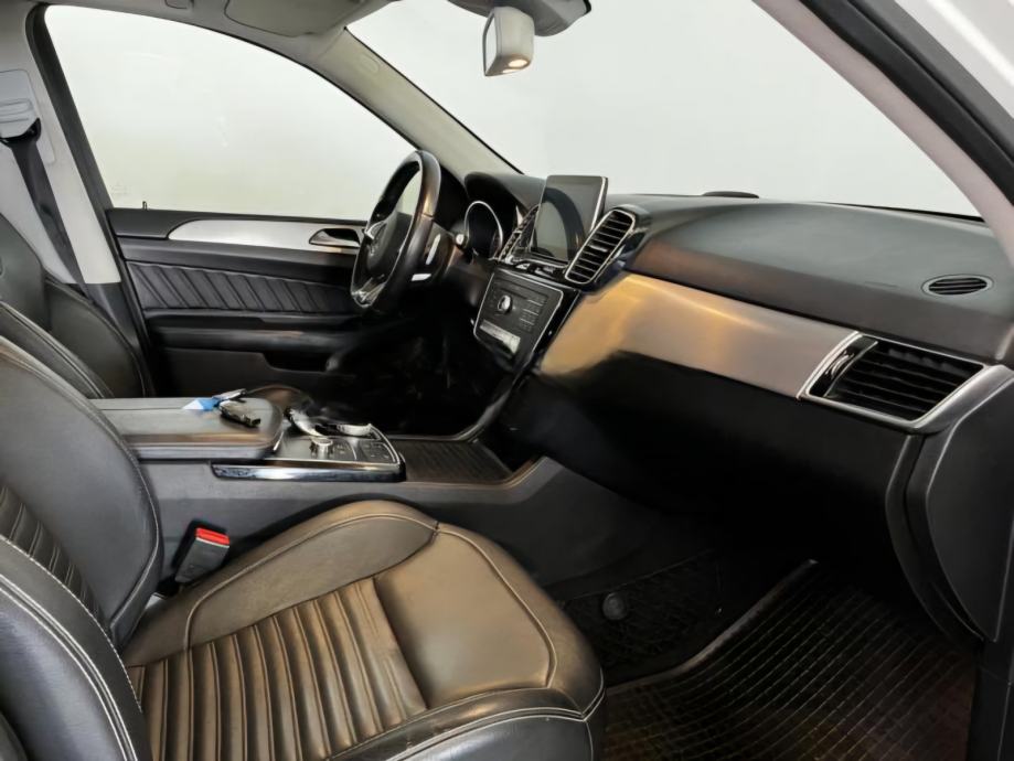 Mercedes-Benz GLE 250 d automatik, fotografija 11