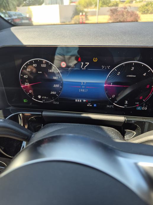 Mercedes-Benz GLE 350 d 4M AMG, fotografija 9