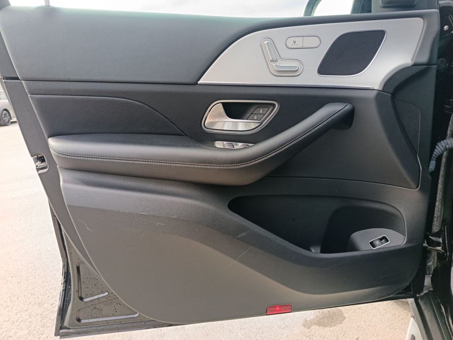 Mercedes-Benz GLE 350D 4MATIC, fotografija 15