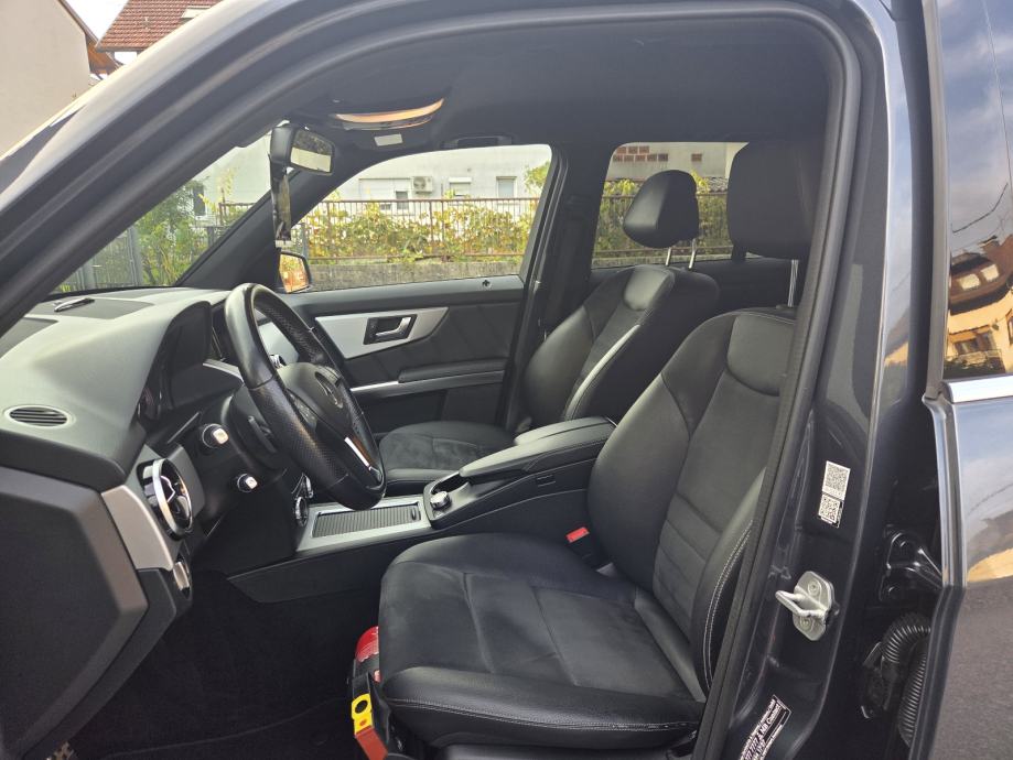 Mercedes-Benz GLK 220 CDI 4MATIC automatik,Servisna,reg.10/27., fotografija 10