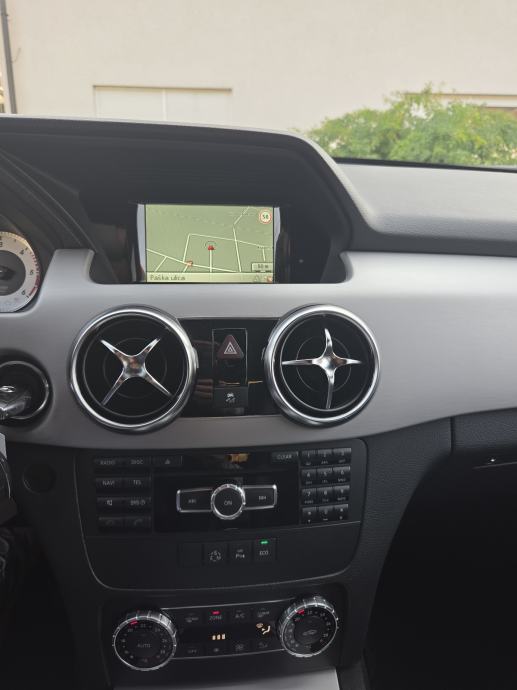 Mercedes-Benz GLK 220 CDI 4MATIC automatik,Servisna,reg.10/27., fotografija 17
