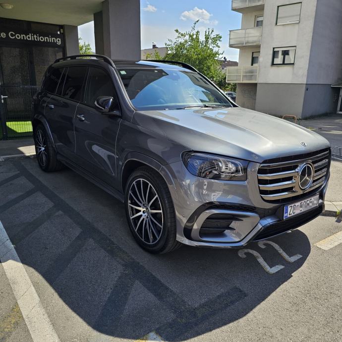 Mercedes-Benz GLS 450d 4Matic, AMG Line, zračni ovjes, kuka, fotografija 6