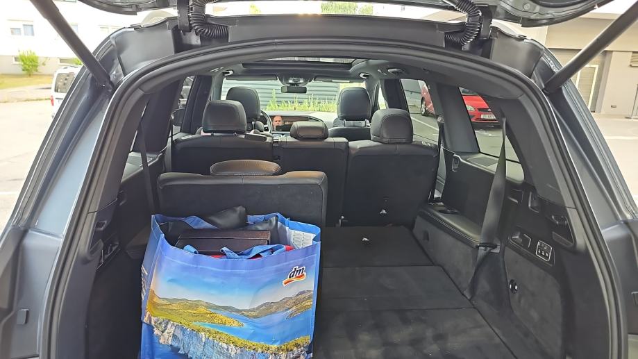 Mercedes-Benz GLS 450d 4Matic, AMG Line, zračni ovjes, kuka, fotografija 15