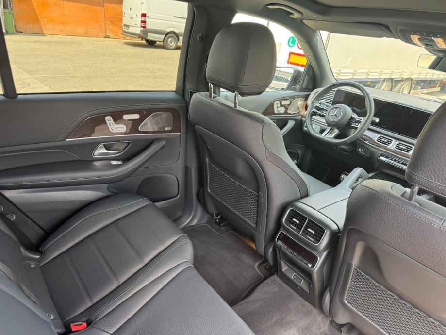 Mercedes-Benz GLS 450d 4Matic, AMG Line, zračni ovjes, kuka, fotografija 18