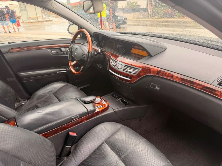 Mercedes-Benz S klasa 4MATIC 500 automatik, fotografija 18