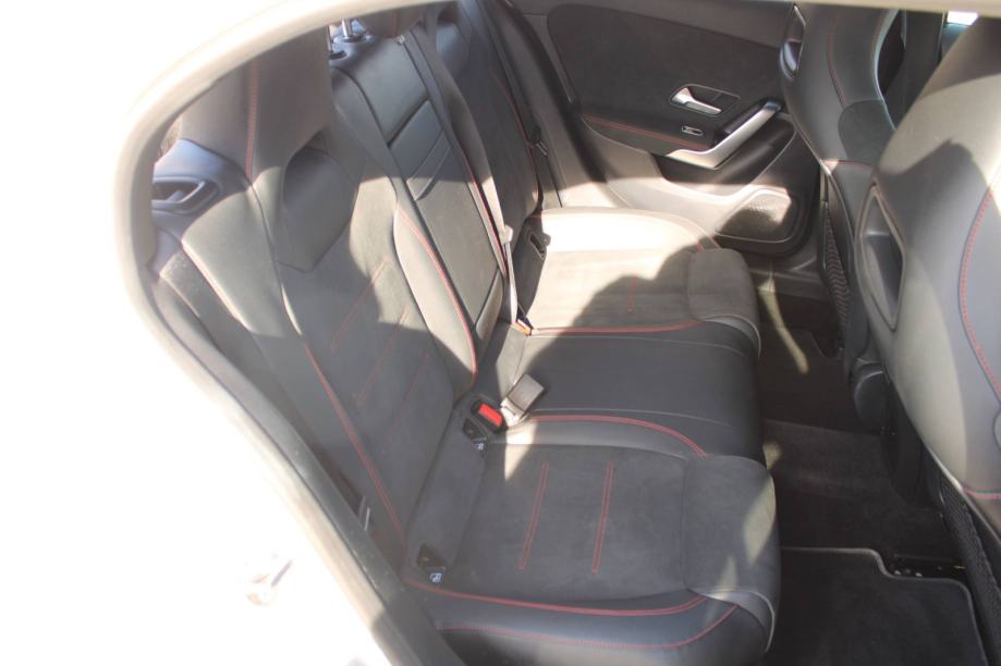 Mercedes-Benz klasa A 180d AMG AUTOMATIK *LED, NAVIGACIJA, KAMERA*, fotografija 11