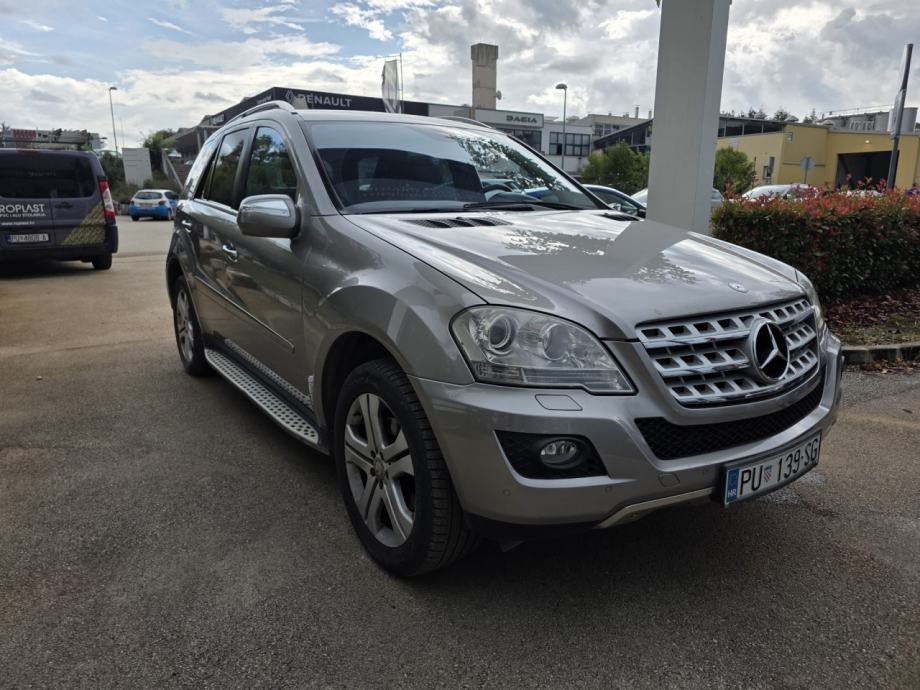 Mercedes-Benz ML 320 CDI 4MATIC Aut., fotografija 3