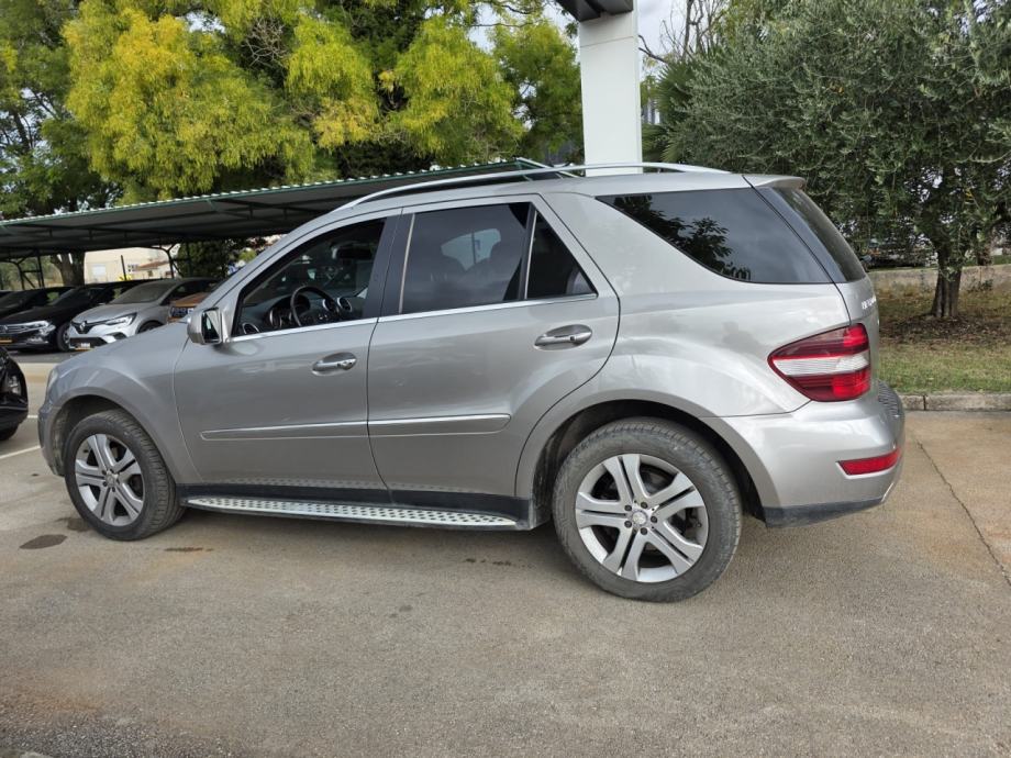 Mercedes-Benz ML 320 CDI 4MATIC Aut., fotografija 6