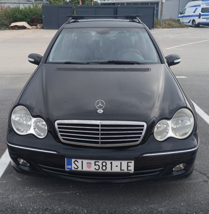 MERCEDES-BENZ T-Model 200CDI AVANGARD, fotografija 15