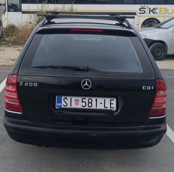MERCEDES-BENZ T-Model 200CDI AVANGARD, fotografija 18