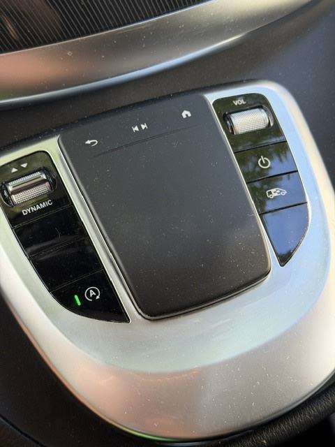 Mercedes-Benz V-klasa 220 d automatik-top stanje, fotografija 12