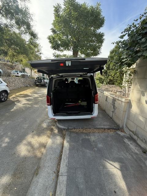 Mercedes-Benz V-klasa 220 d automatik-top stanje, fotografija 5