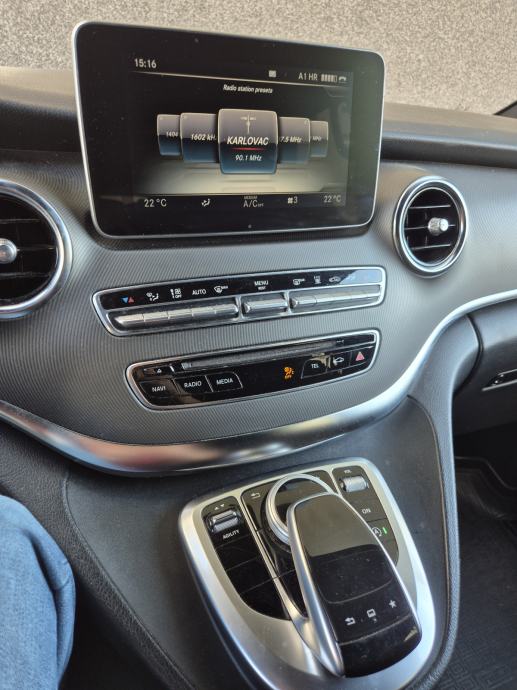Mercedes-Benz V-klasa 250 d automatik, 7 sjedala, reg. godinu dana, fotografija 10