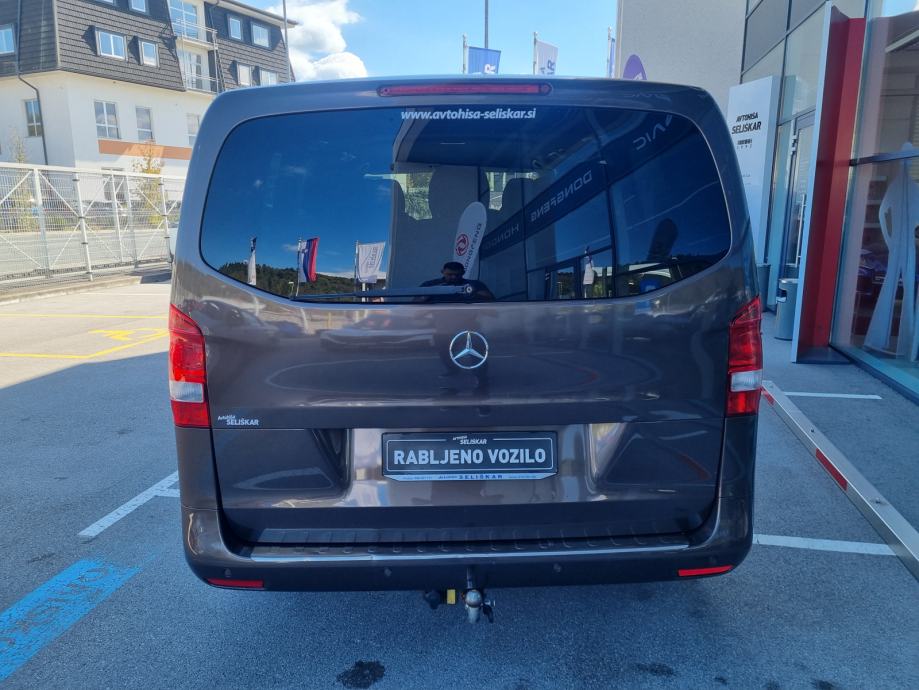 Mercedes-Benz Vito Tourer 114 CDI - 8 SEDEŽEV + KLJUKA + SLOVENSKI, fotografija 6