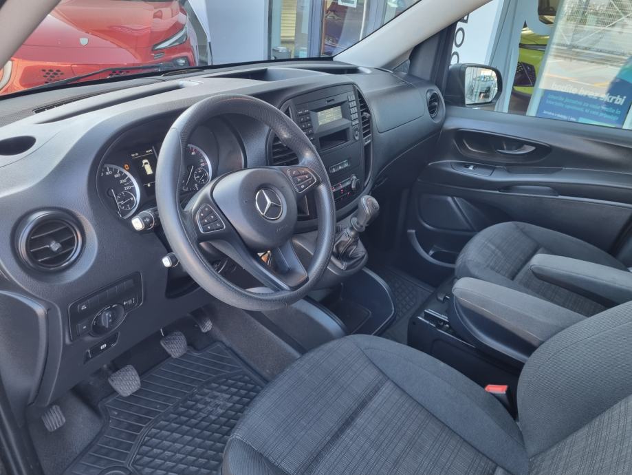 Mercedes-Benz Vito Tourer 114 CDI - 8 SEDEŽEV + KLJUKA + SLOVENSKI, fotografija 8