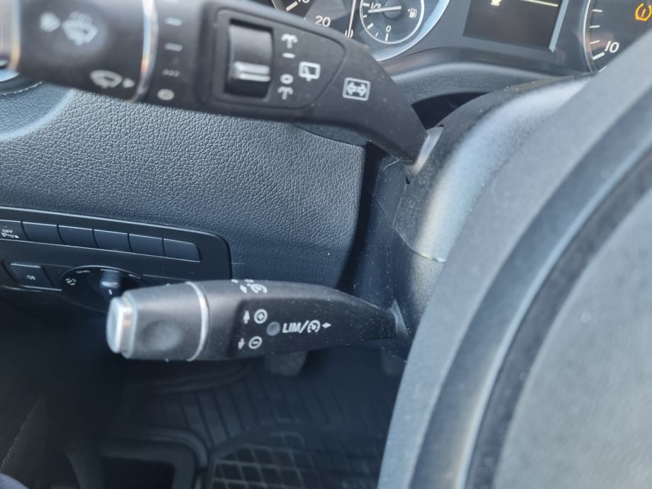 Mercedes-Benz Vito Tourer 114 CDI - 8 SEDEŽEV + KLJUKA + SLOVENSKI, fotografija 14