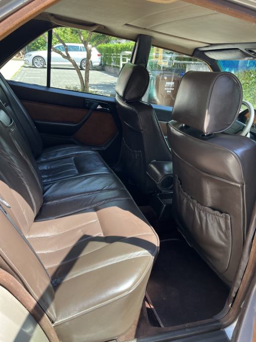 Mercedes-Benz W124 300TD 4Matic Automatik Nivoregulirung Reg 1god, fotografija 9