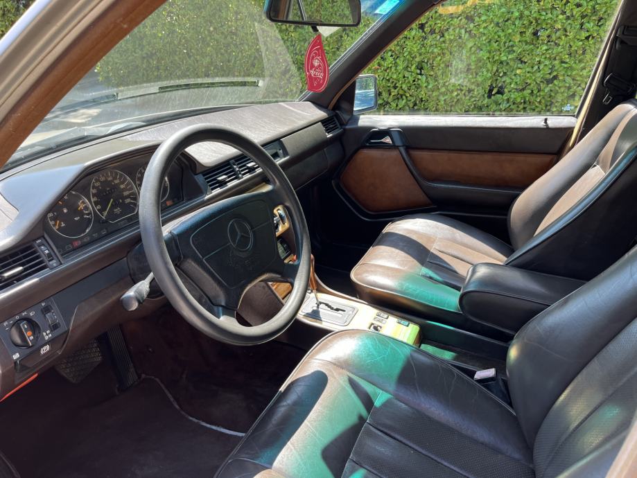 Mercedes-Benz W124 300TD 4Matic Automatik Nivoregulirung Reg 1god, pogled izvana - slika 5