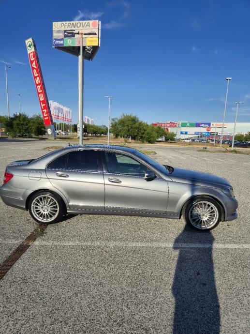 Mercedes-Benz W204 C-klasa 220 CDI, fotografija 2