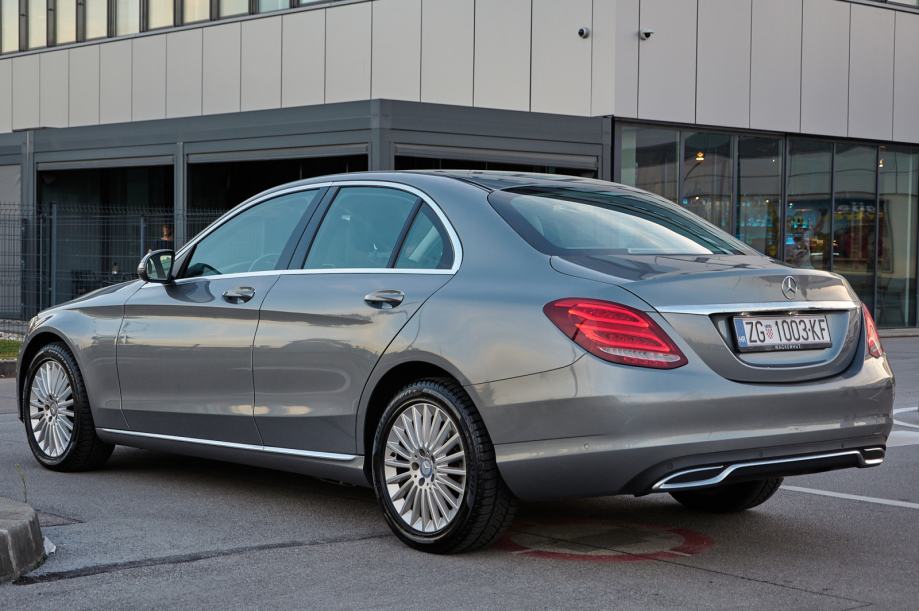 MERCEDES C 220d EXCLUSIVE automatik , 2016 g.reg.do 09/27g.Servisna ., fotografija 5