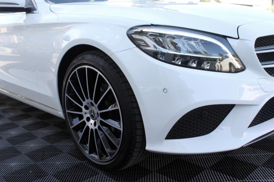 Mercedes C200D AVANTGARDE, LED, KOŽA, ALU 19, NAVI, KAMERA, GARANCIJA., fotografija 16