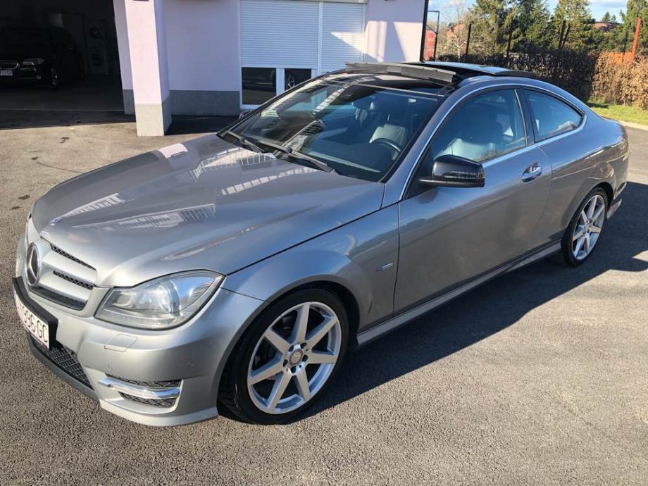 Mercedes C 220 cdi COUPE ⚠️AMG⚠️TOP