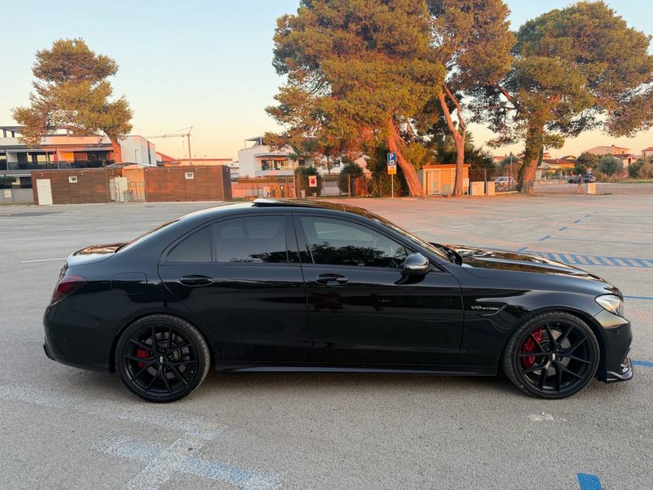 Mercedes C63 AMG 480ks V8 BITURBO-Performance, fotografija 6