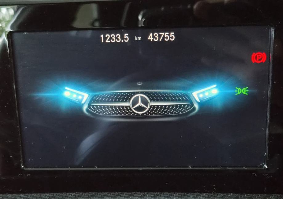 Mercedes CLA 180 *43TKM*KAMERA*PARK ASSIST*NAVI*REG 07/27*, fotografija 18