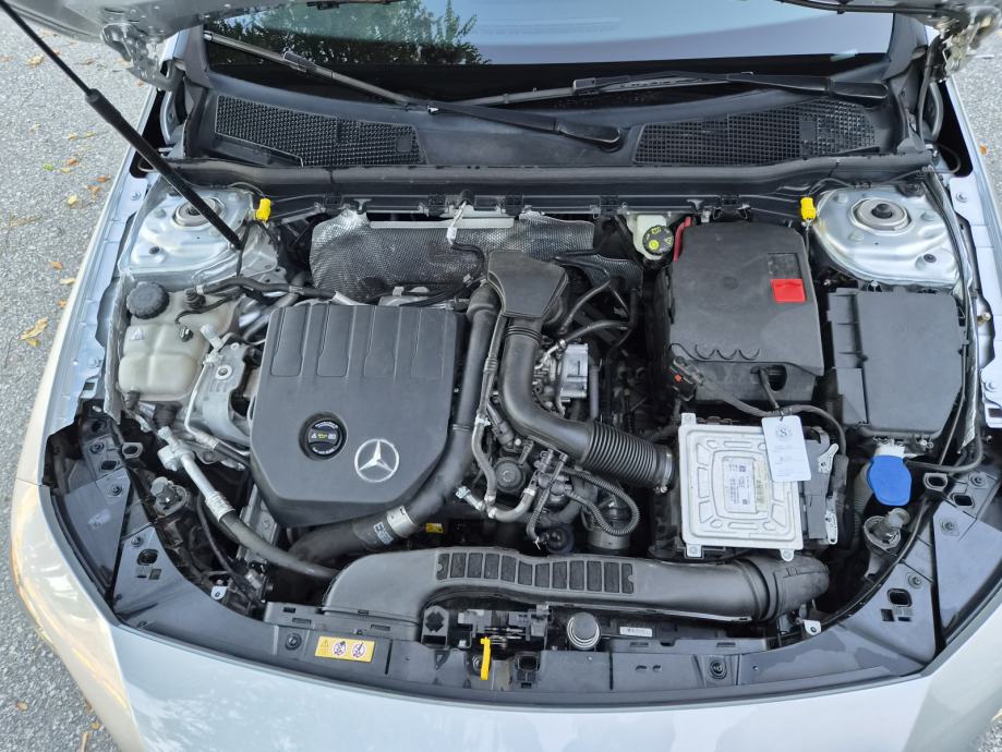 Mercedes CLA 180 *43TKM*KAMERA*PARK ASSIST*NAVI*REG 07/27*, fotografija 19