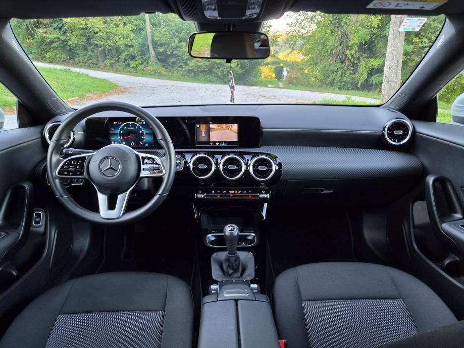 Mercedes CLA 180 *43TKM*KAMERA*PARK ASSIST*NAVI*REG 07/27*, fotografija 14