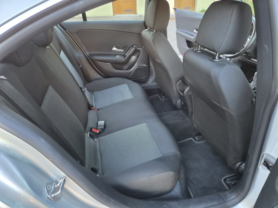 Mercedes CLA 180 *43TKM*KAMERA*PARK ASSIST*NAVI*REG 07/27*, fotografija 16