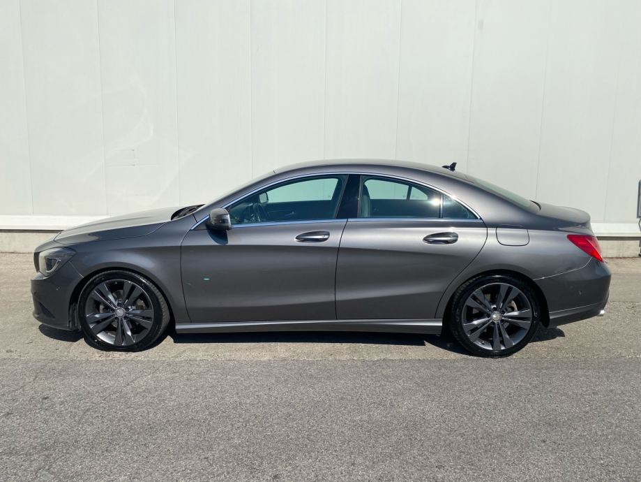 Mercedes CLA 200 CDI AMG aut.*reg11/2026.*PDC*Alu 18*Bixenon*Navi*, fotografija 5