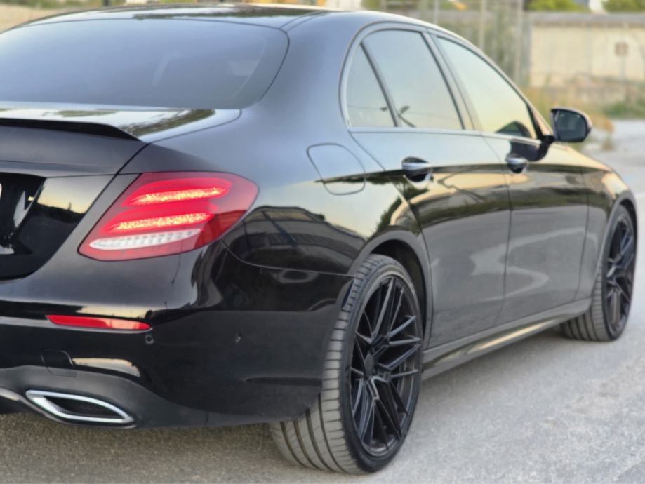 Mercedes-Benz E 220 d AMG Line W213, fotografija 10