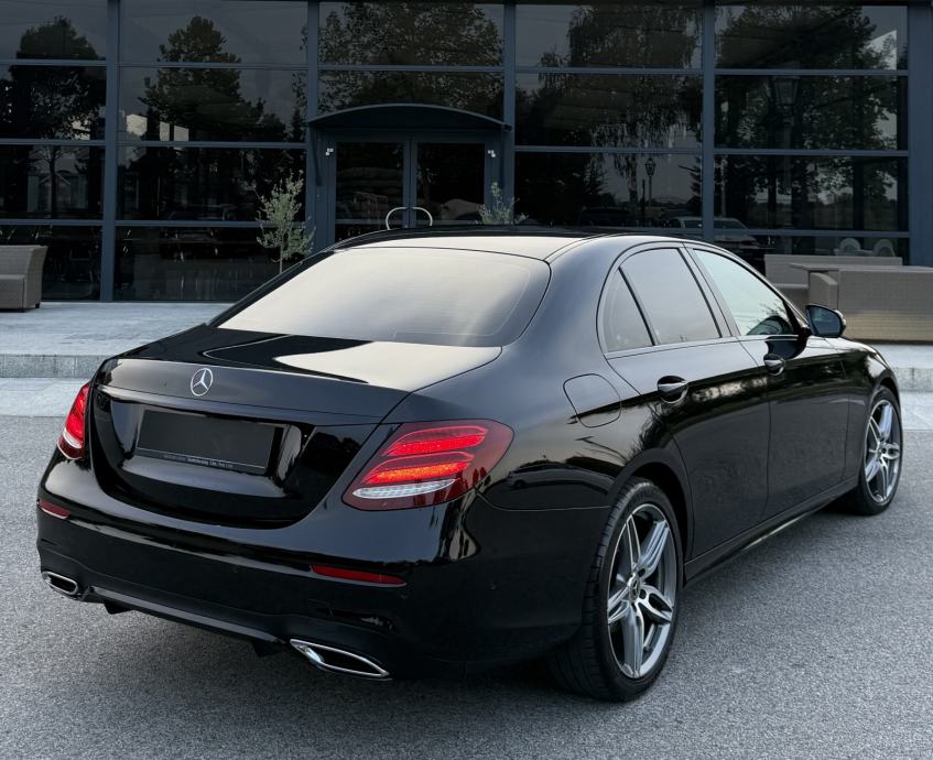 MERCEDES E220D 3xAMG, WIDESCREEN, AMBIENT LIGHT, NIGHT PAKET., fotografija 5
