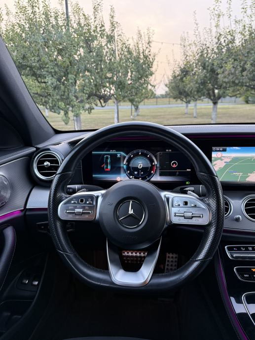 MERCEDES E220D 3xAMG, WIDESCREEN, AMBIENT LIGHT, NIGHT PAKET., fotografija 12