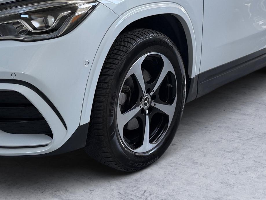MERCEDES GLA 200 D AMG✔️LED✔️WIDE SCREEN✔️AMBIENT LIGHT✔️LEASING, fotografija 13